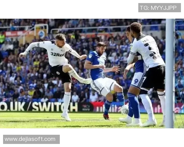 英冠德比郡与诺维奇激战正酣比赛结果揭晓精彩瞬间回顾